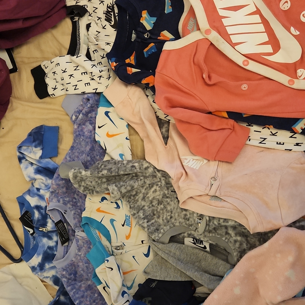 Nike pj's  (price listed is for 1 set)